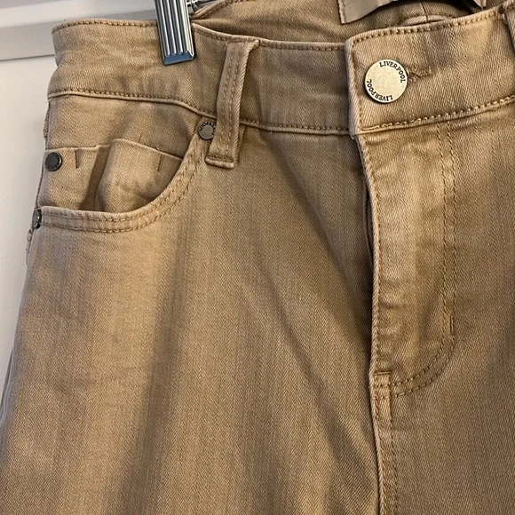 Women’s Liverpool size 2/26 jeans. Biscuit tan color - Picture 3 of 14